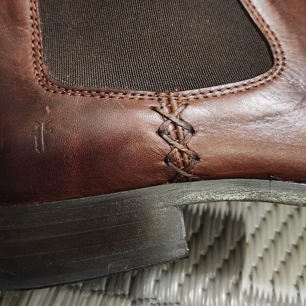 FRYE Genuine Leather Chelsea Boots – - Picture 5 of 10